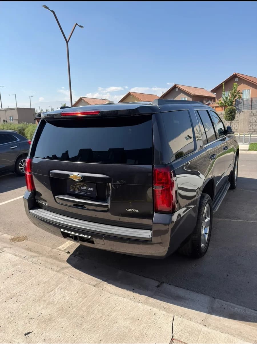 Chevrolet Tahoe — trabajo terminado